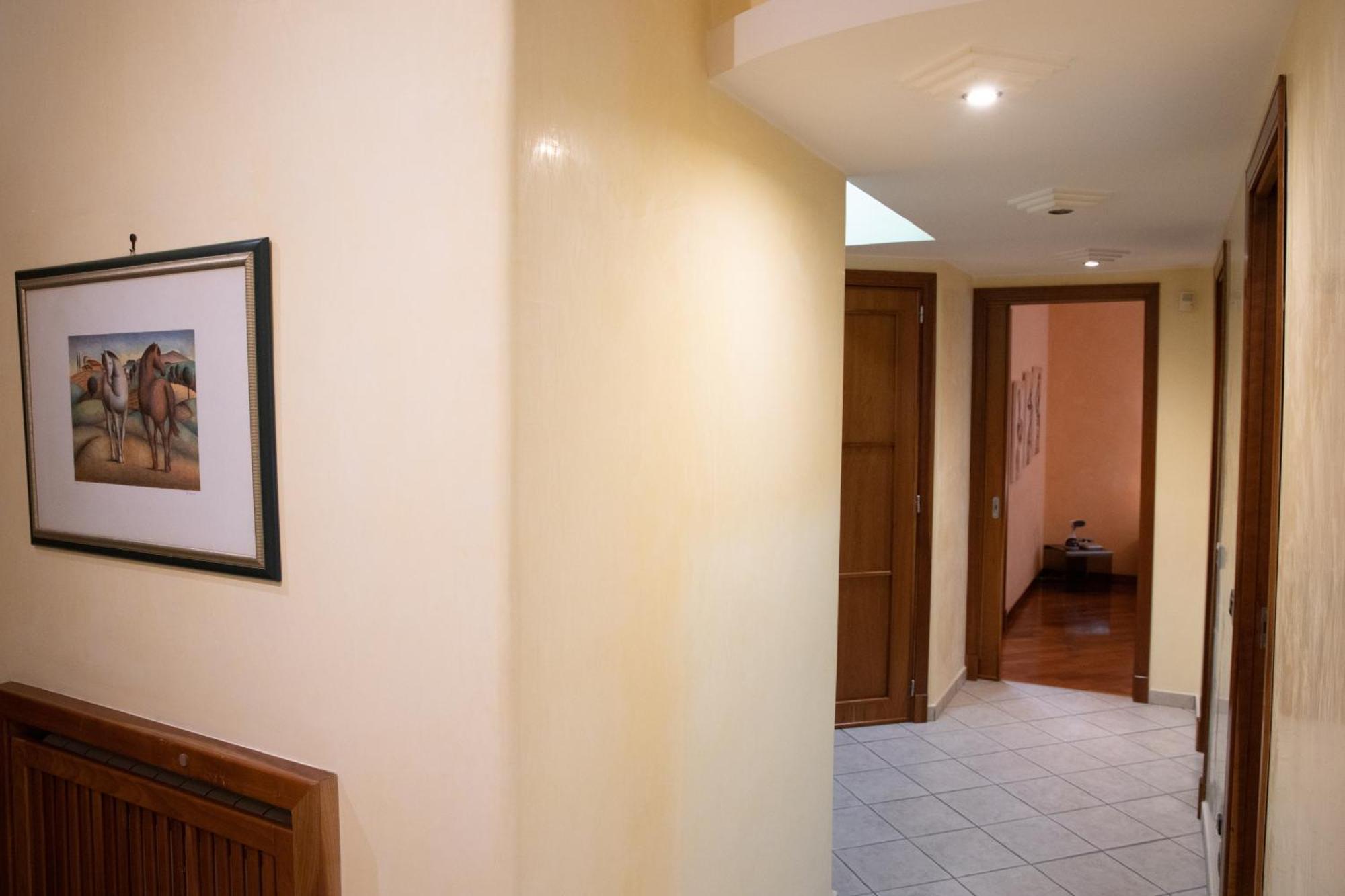Holiday House Sabina Naples Exterior photo